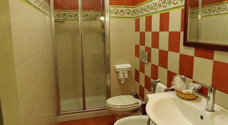 קטאניה Hotel Valentino 3*,  איטליה